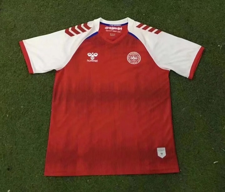 AAA Quality Denmark 21/22 Home Soccer Jersey